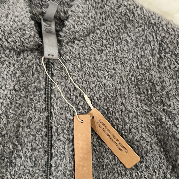 Toddler size 2t/3t skims jacket - Picture 3 of 3